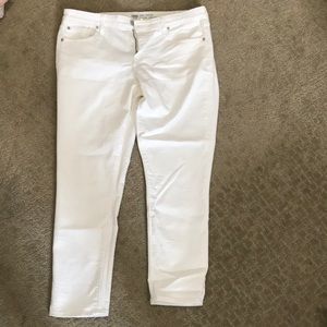 Gap White Capris - Size 14